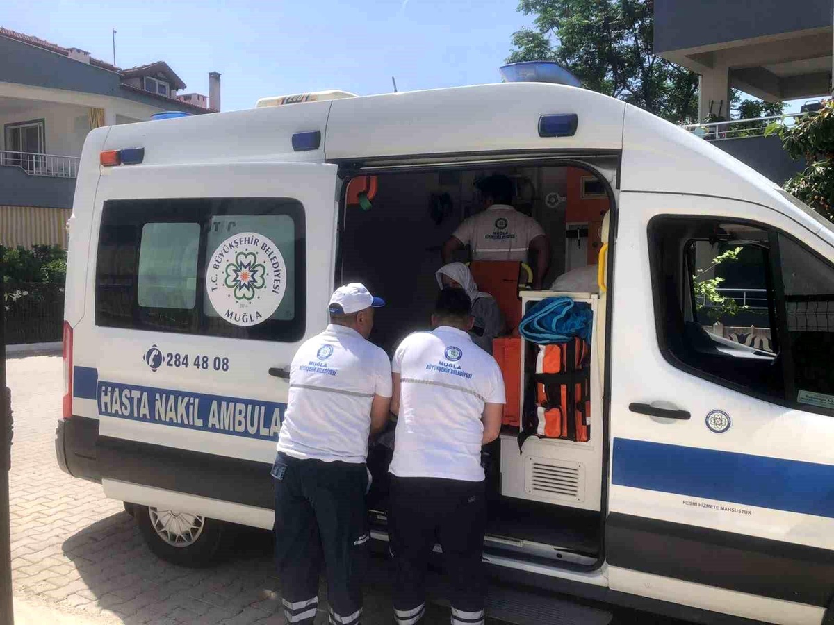 Muğla Büyükşehir Belediyesi Hasta ve Engellilere Oy Taşıyacak