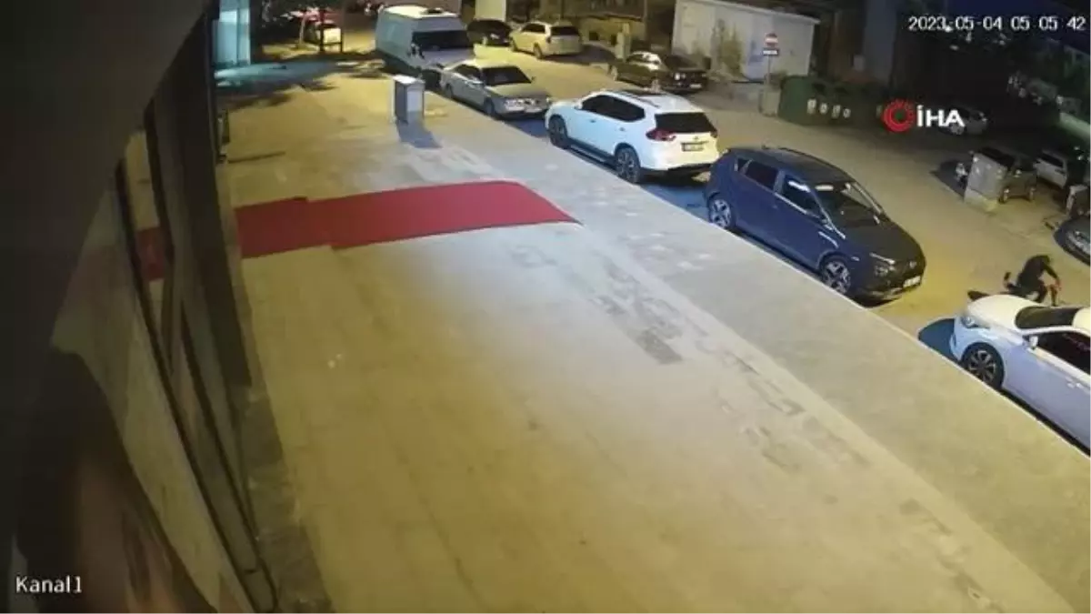 Çaldığı elektrikli bisikleti böyle götürdü