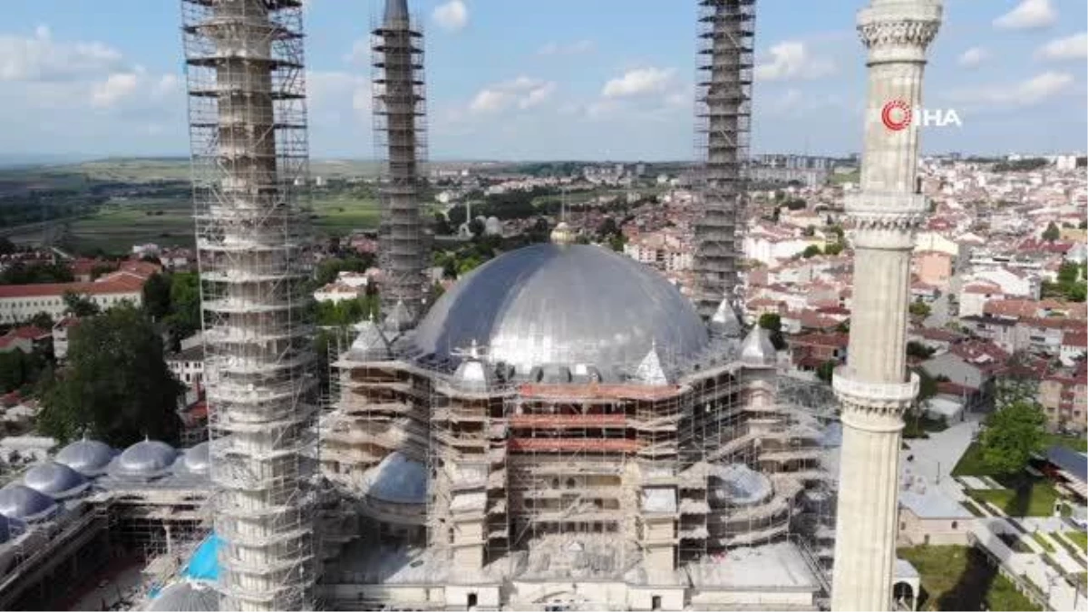 Edirne Selimiye Camii\'nde Restorasyon Çalışmaları Sürüyor