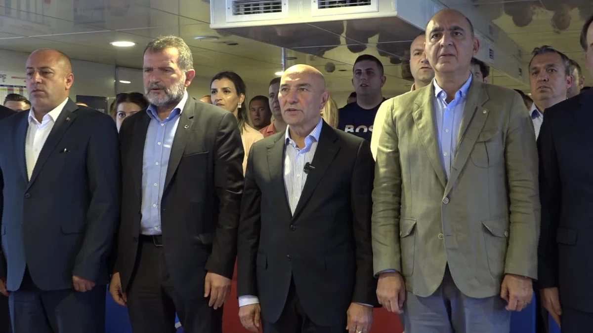 İzmir Büyükşehir Belediyesi ile İZDENİZ arasında toplu iş sözleşmesi imzalandı