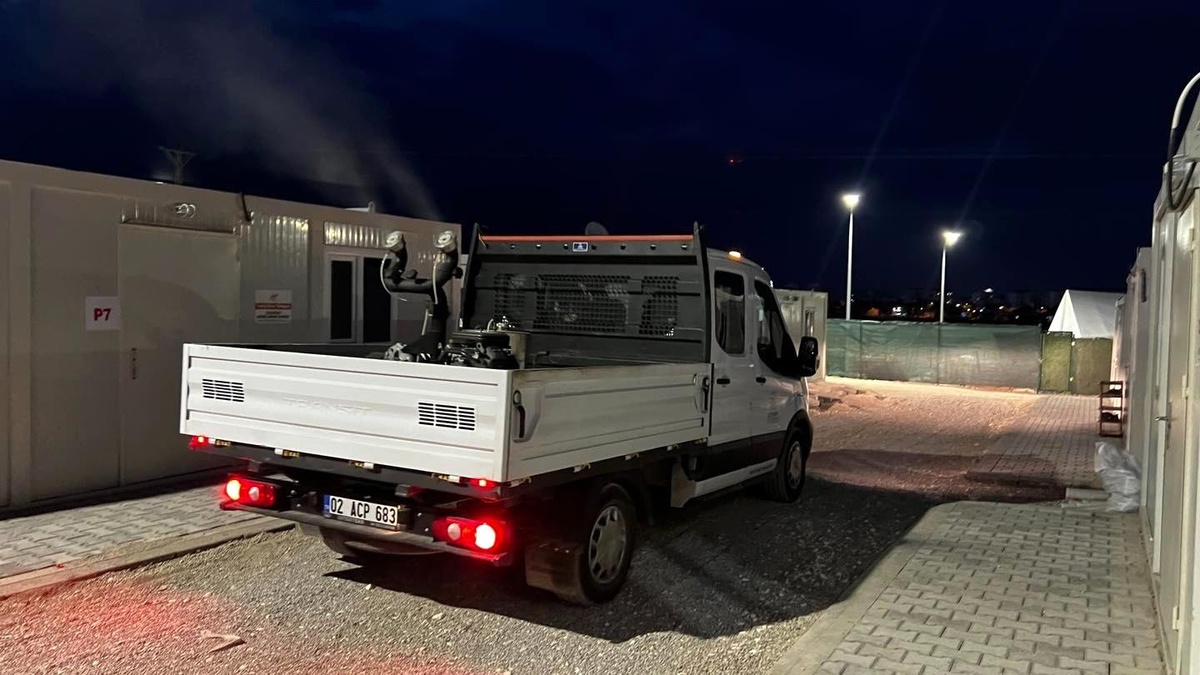 Adıyaman Belediyesi Toplu Yaşam Alanlarında İlaçlama Çalışması Yapıyor