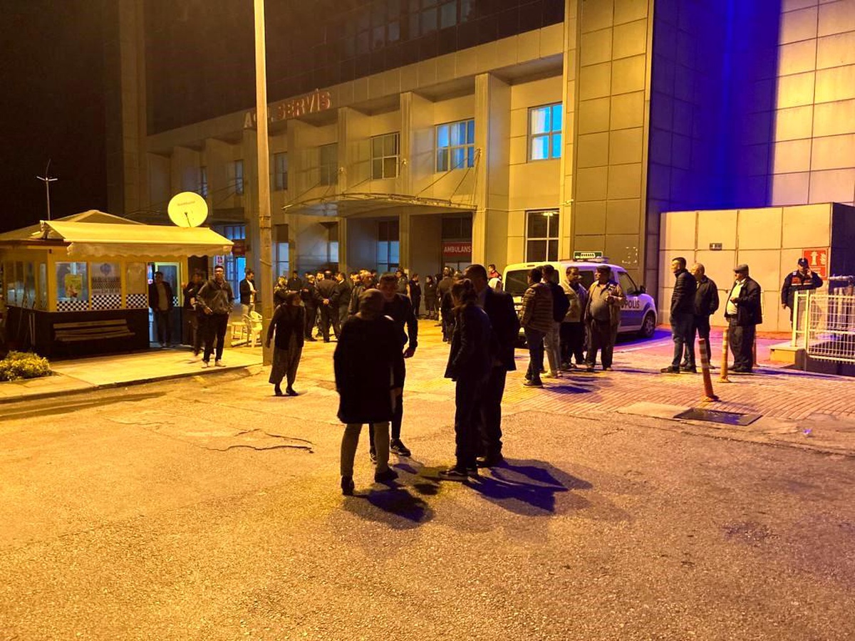 Bisikletiyle 3 metre yükseklikten düşen çocuk hayatını kaybetti
