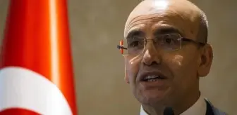 Eski Bakan Mehmet Şimşek, 'Dubai'ye taşındı' iddialarını yalanlayarak sosyal medyadan seslendi: Ankara'da yaşıyoruz
