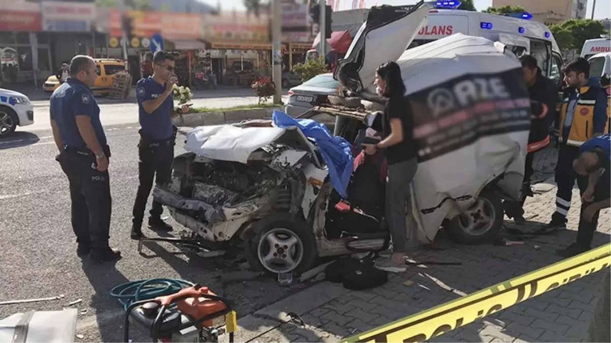 Freni patlayan tır, kırmızı ışıkta bekleyen araçların arasına daldı
