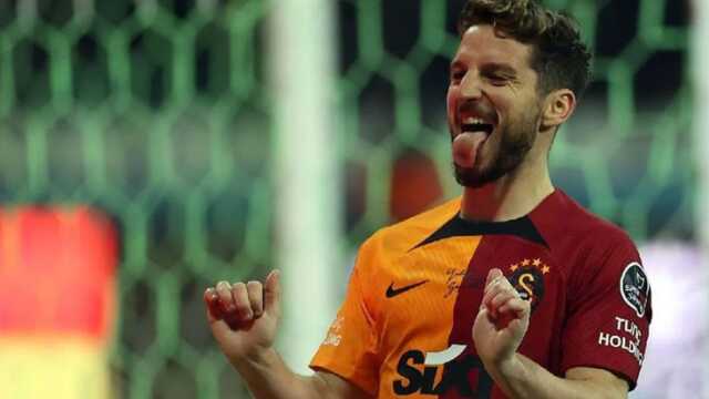 Galatasaray, Dries Mertens'in sözleşmesini uzattı Galatasaray, Dries Mertens'in sözleşmesini uzattı