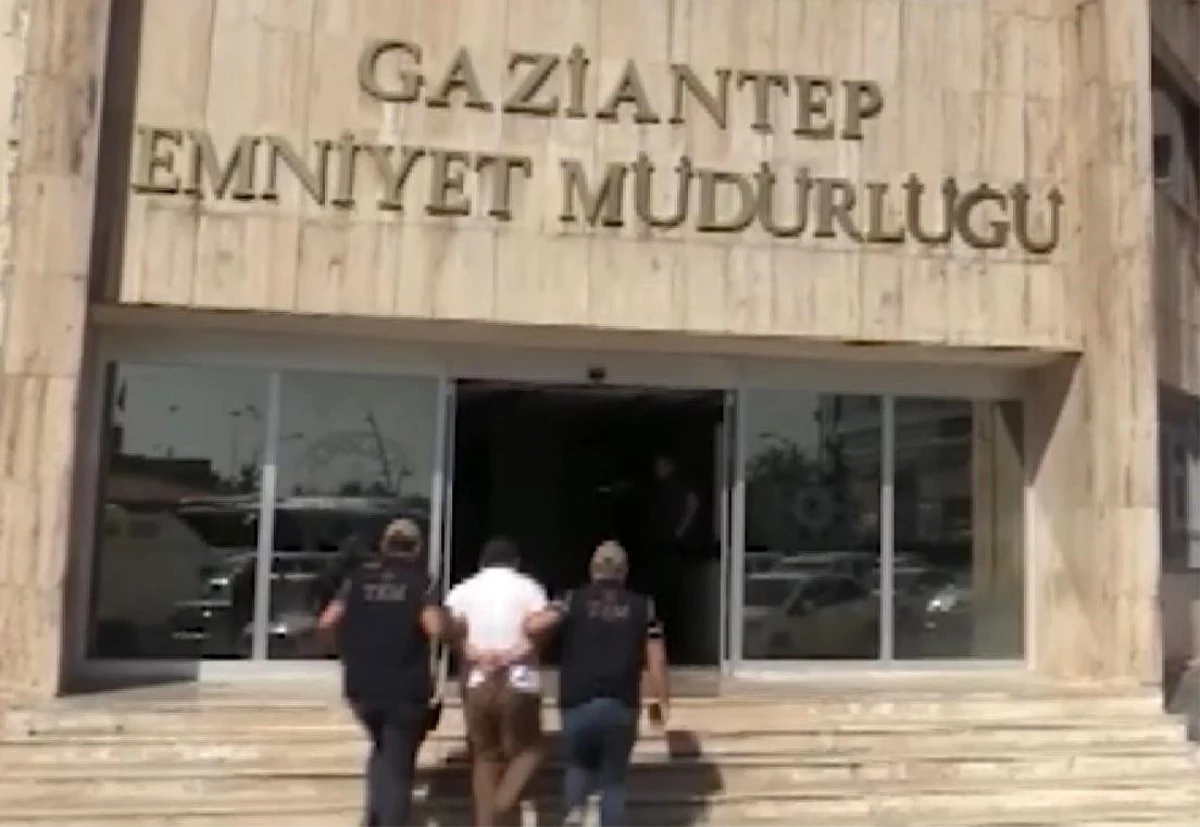 Gaziantep\'te DEAŞ operasyonu: 3 gözaltı