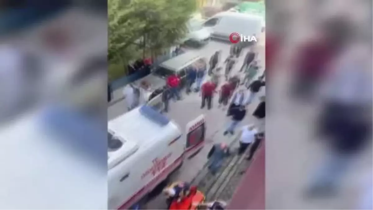 Husumetli oldukları kişiye otomobilden kurşun yağdırdılar