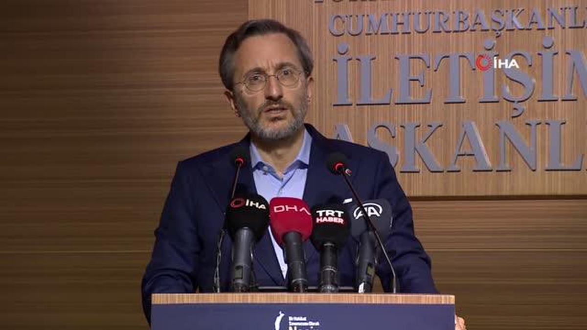 İletişim Başkanı Fahrettin Altun: \'Kabul edilemez siyasetsizliğe karşı aziz milletimizin umudu Cumhurbaşkanımızdır\'