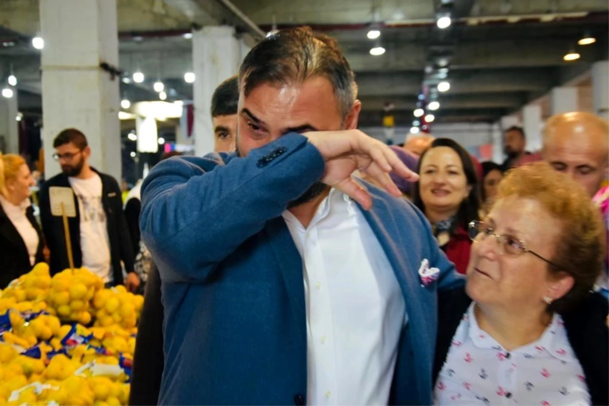 AK Parti Milletvekili Adayı Tıskaoğlu, Halk Pazarında Duygu Dolu Anlar Yaşadı