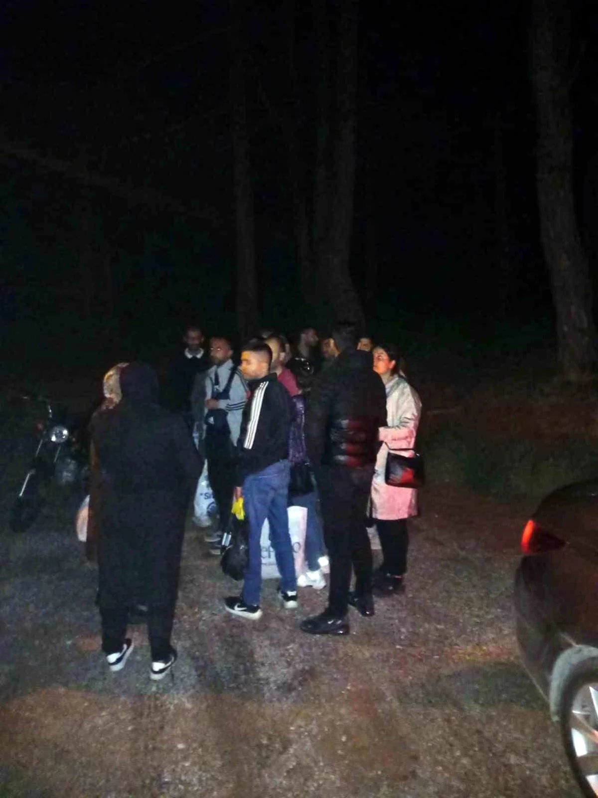 Muğla\'da düzensiz göçmen operasyonu: 20 göçmen ve 3 organizatör yakalandı