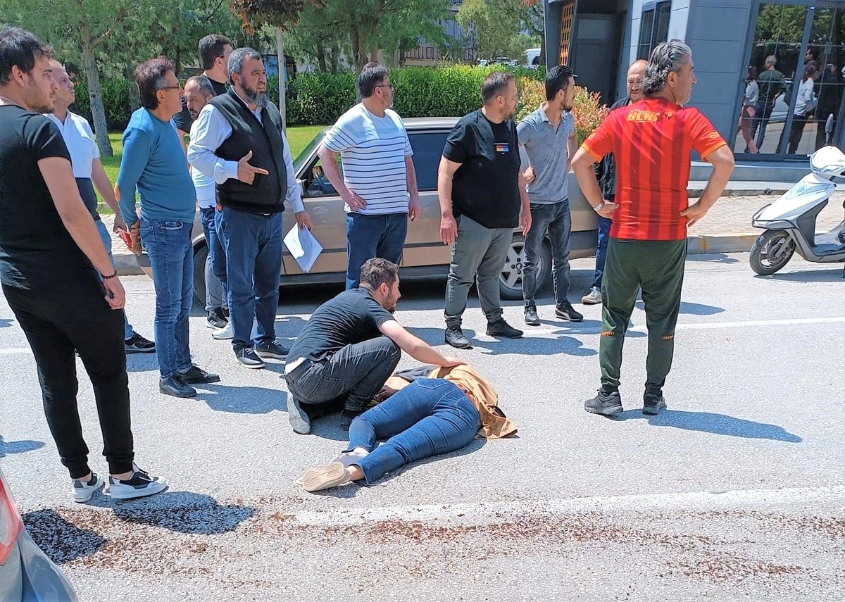 Otomobilin çarptığı kadın yaya ağır yaralandı
