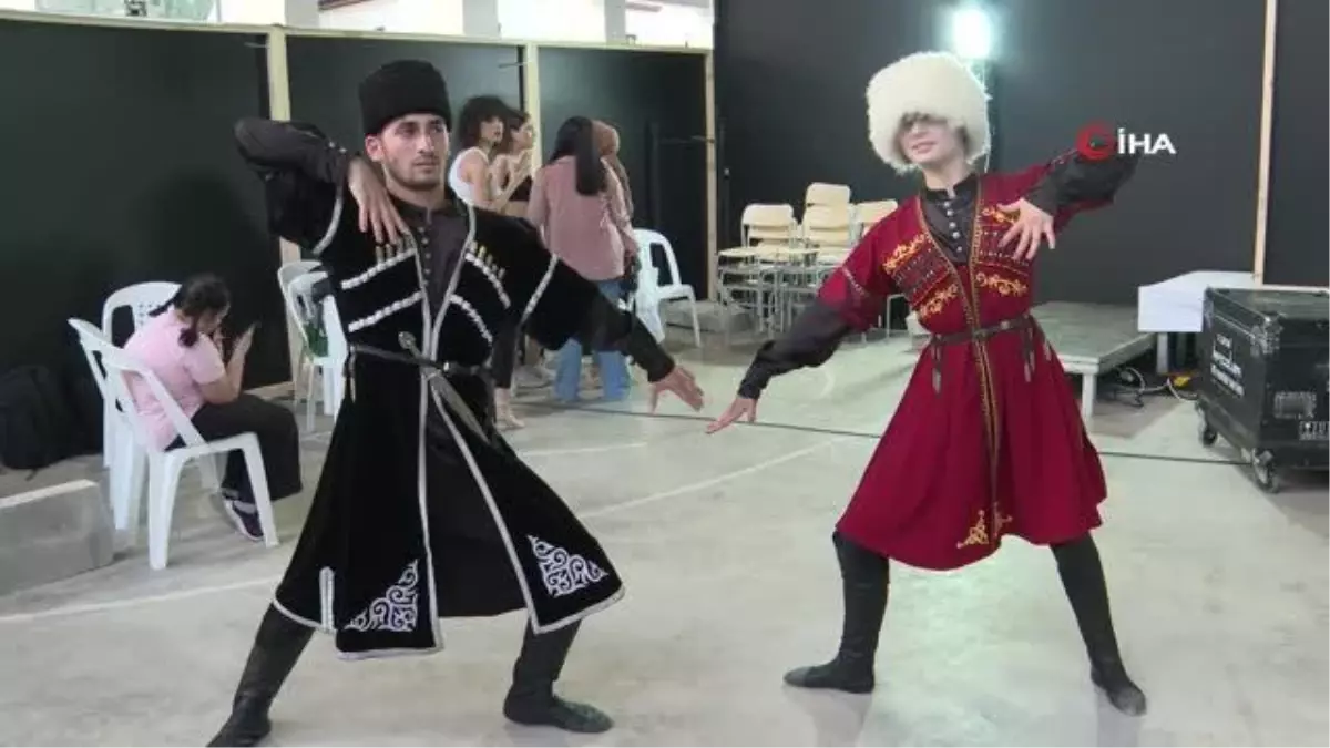 Yeni Jenerasyon Moda Haftası defileyle başladı