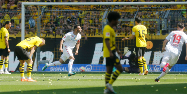 Bayram günü zehir oldu! Dortmund, şampiyonluk maçına gelen taraftarını ağlattı