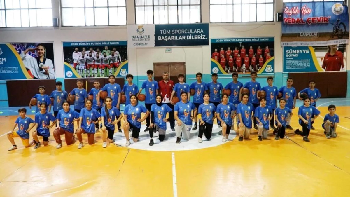 Haliliye Belediyesi Spor Kursları Gençlerin Spor Alışkanlığı Kazanmasına Olanak Sağlıyor
