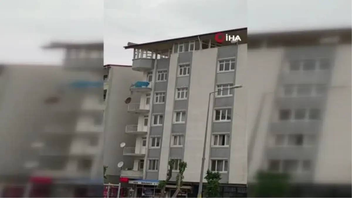 Iğdır\'da Yağmur ve Fırtına Etkili Oluyor