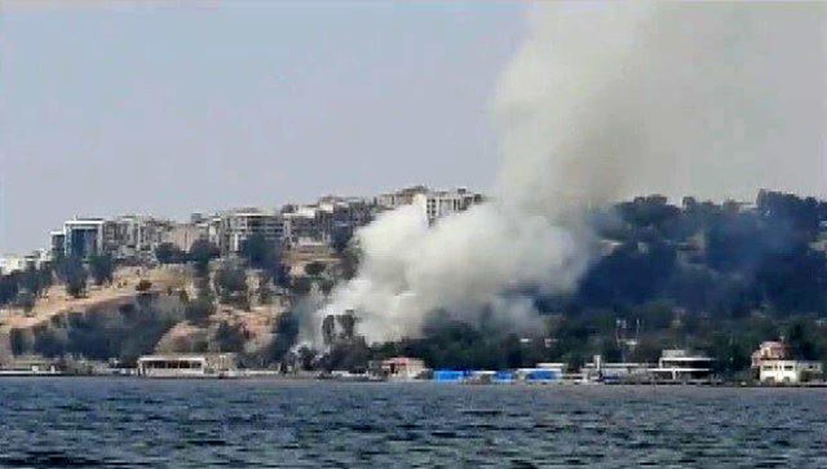 İzmir\'de otluk alanda yangın
