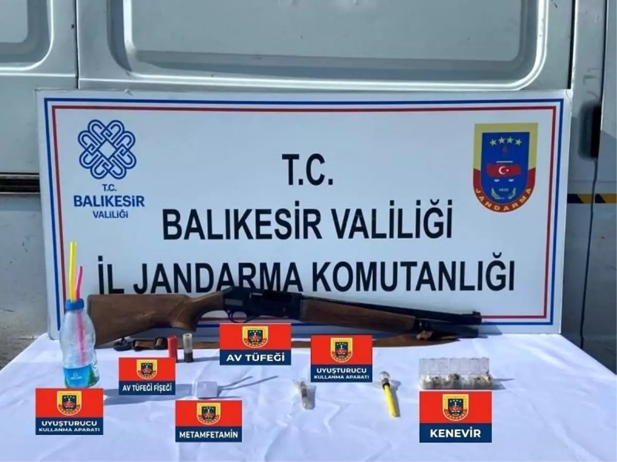 Balıkesir\'de Jandarmadan 6 Şahsa Uyuşturucu Operasyonu