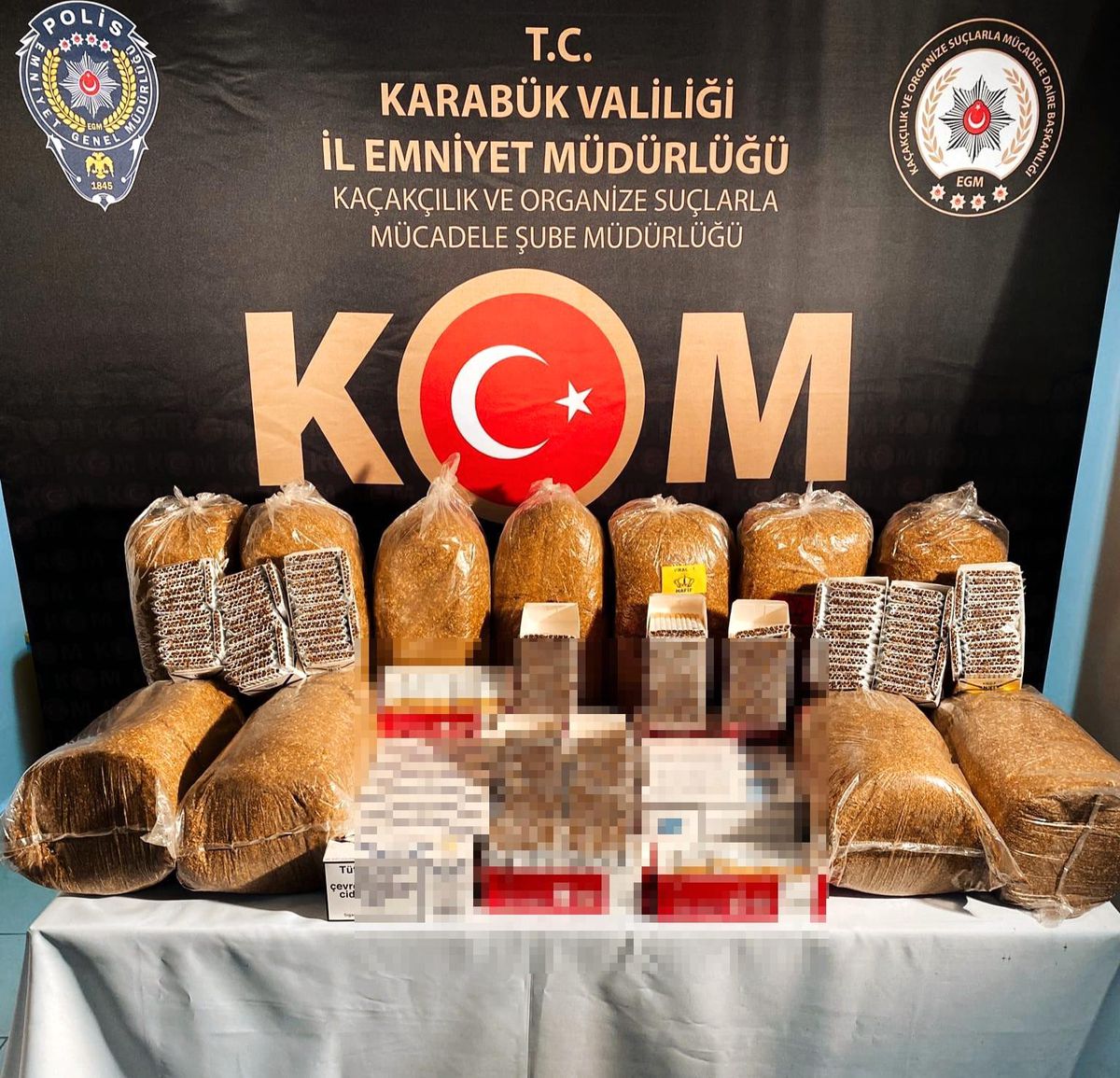 Karabük\'te 55 kilogram kaçak tütün ve 7 bin makaron ele geçirildi