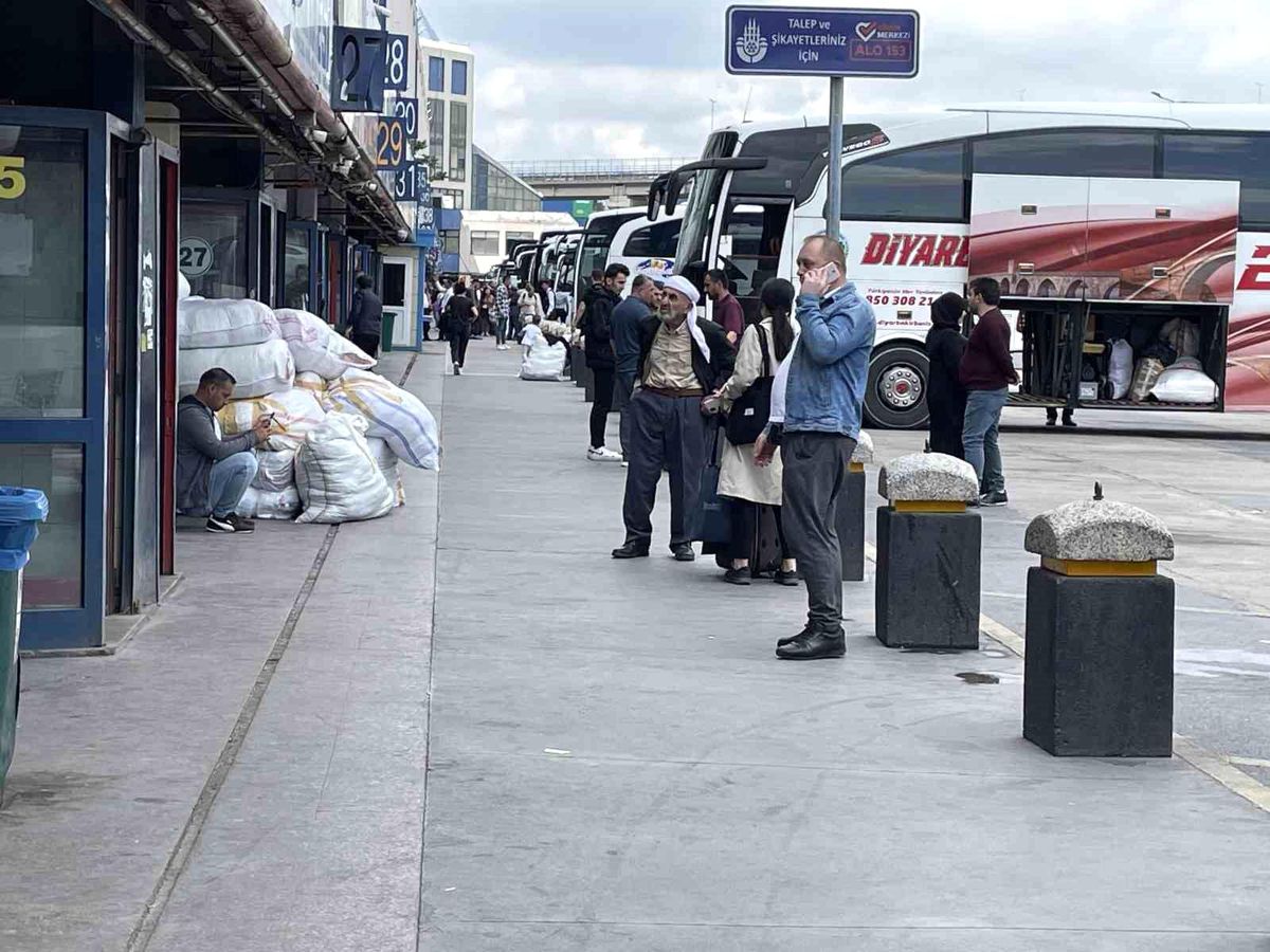 Otogarda İkinci Tur Seçim Yoğunluğu