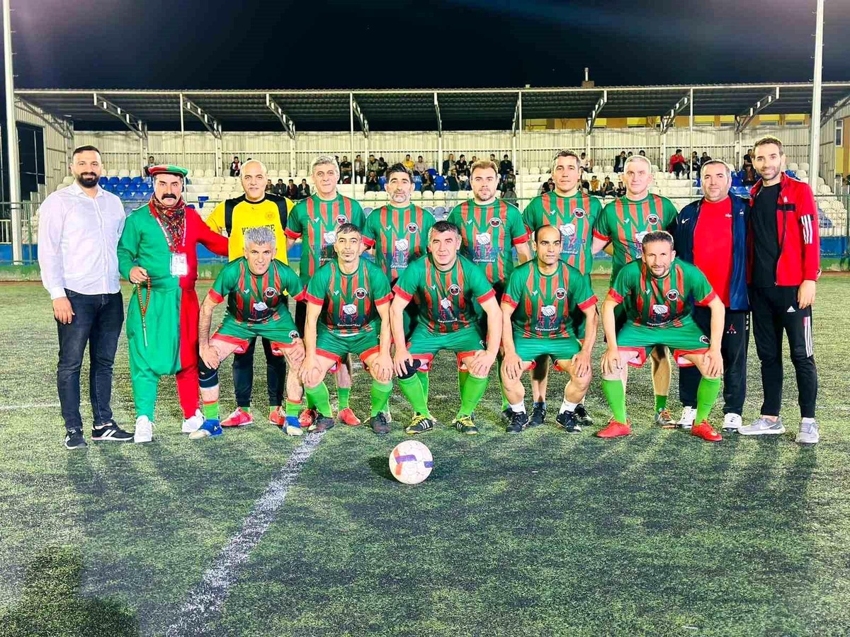 TURYAP Diyarbakır İl Temsilcisi Seyrantepe Masterler Spor Kulübünü ziyaret etti