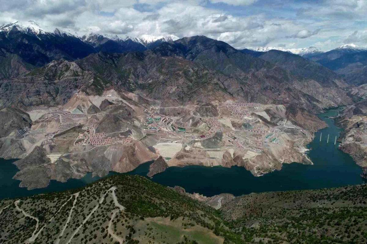 Yusufeli Barajı\'nda su yüksekliği 148 metreyi buldu