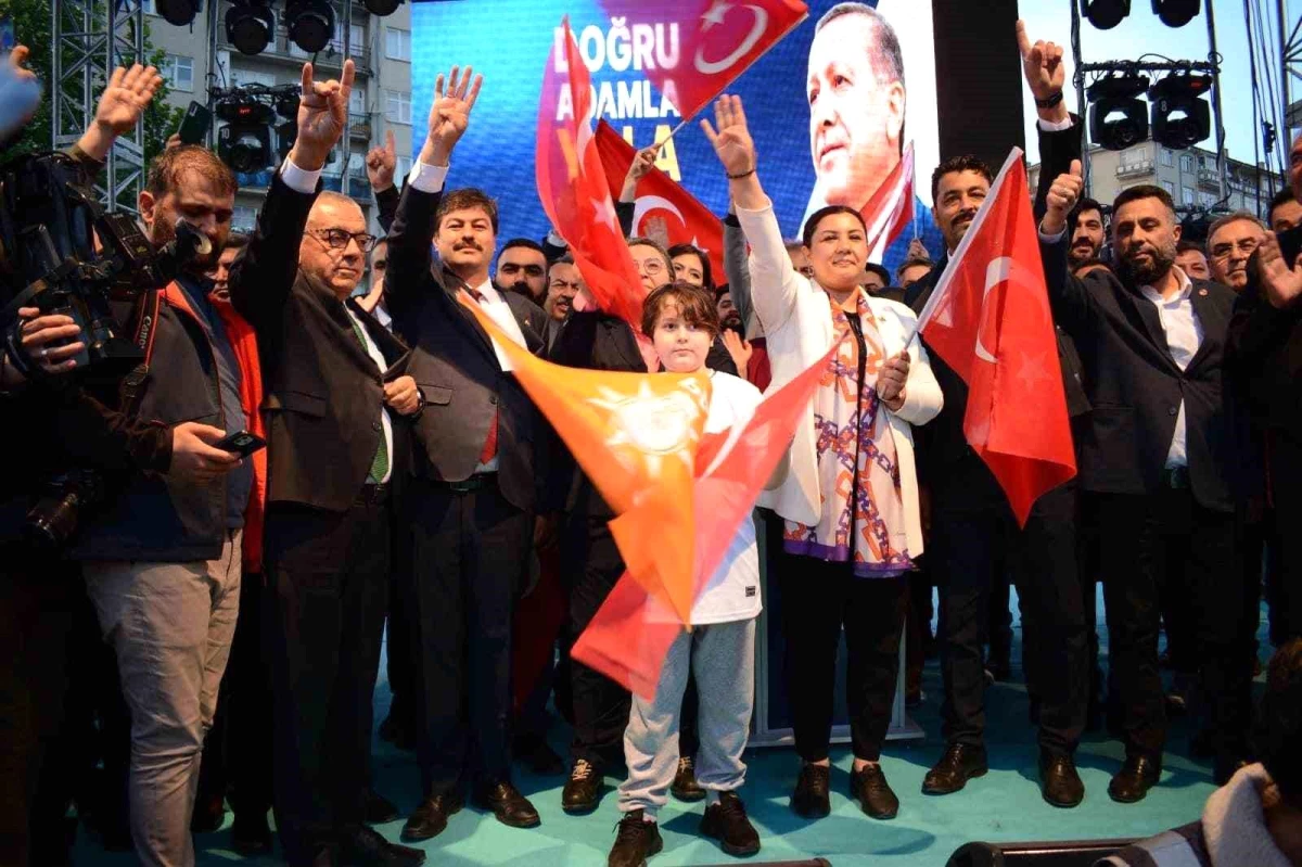 AK Parti İl Başkanı Ünsal, \'Yeni zaferimiz Kırşehir Belediyesi olacak\'