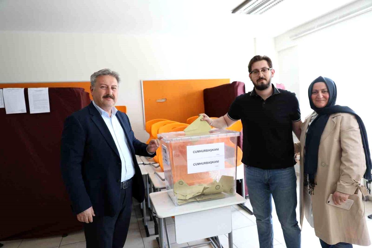 Melikgazi Belediye Başkanı Dr. Palancıoğlu oyunu kullandı