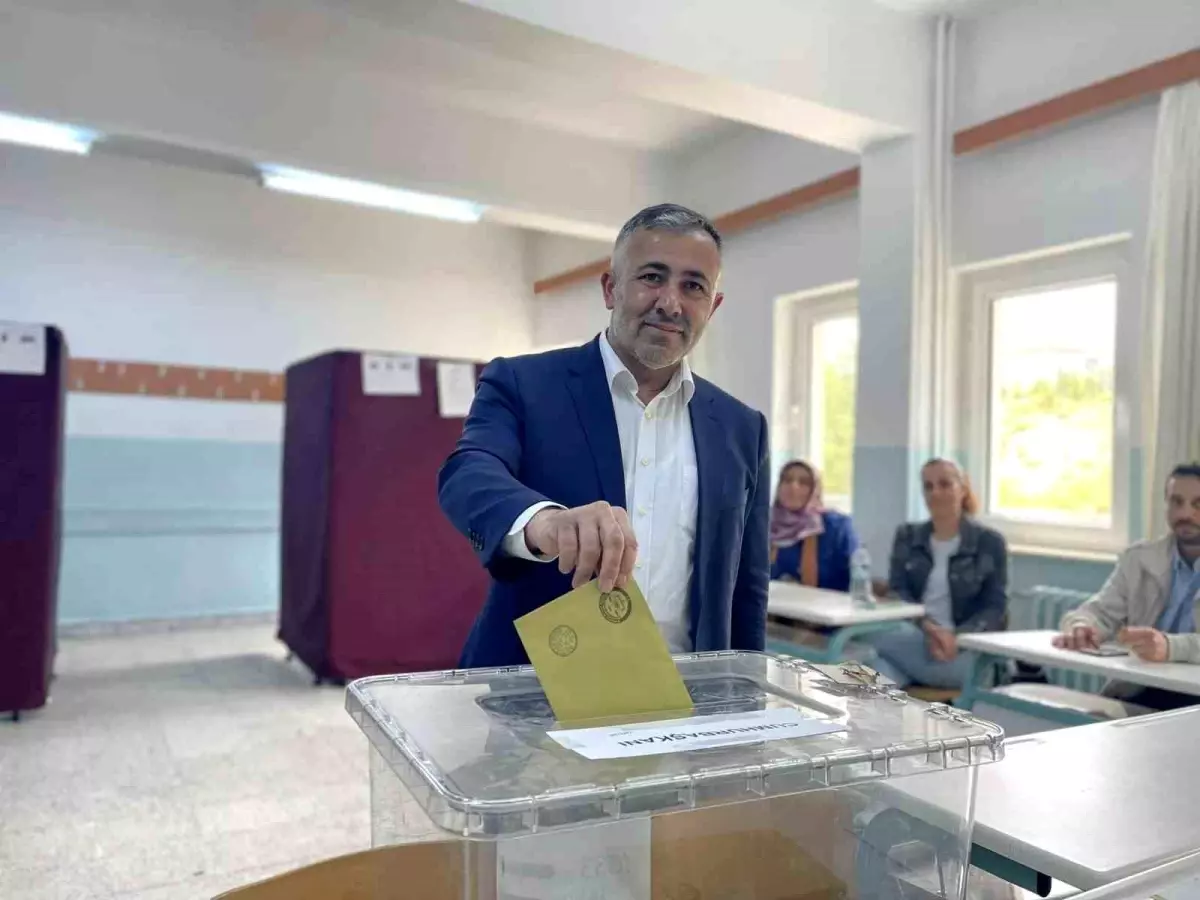 Başkan Yıldırım herkesi sandığa davet etti