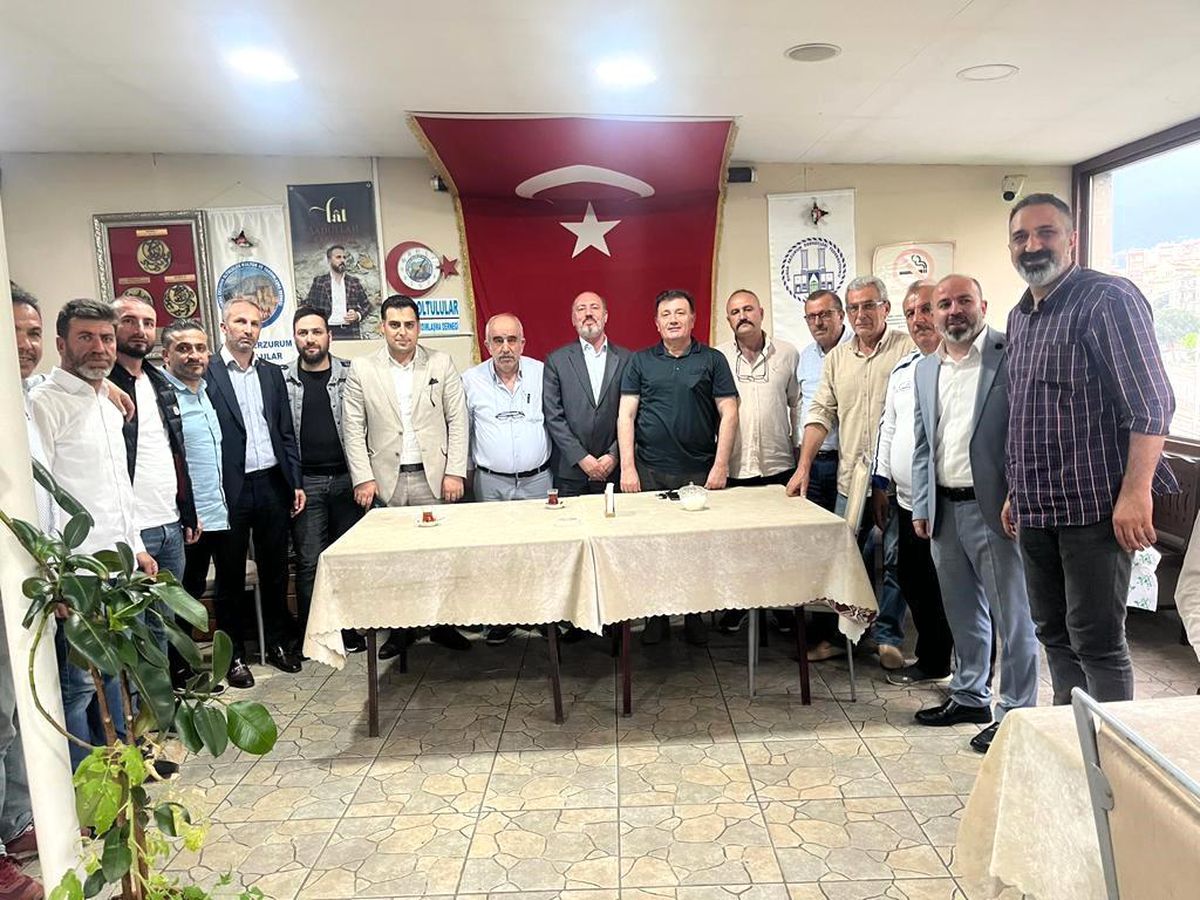Bursa Oltulular Derneği Başkanlığına Yener Zengin seçildi