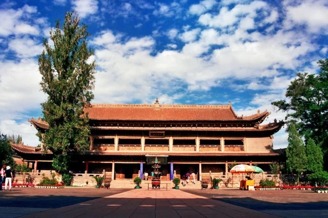 Çin'deki Dokuz Asırlık Budist Tapınağı Dijital Ortama Taşınacak