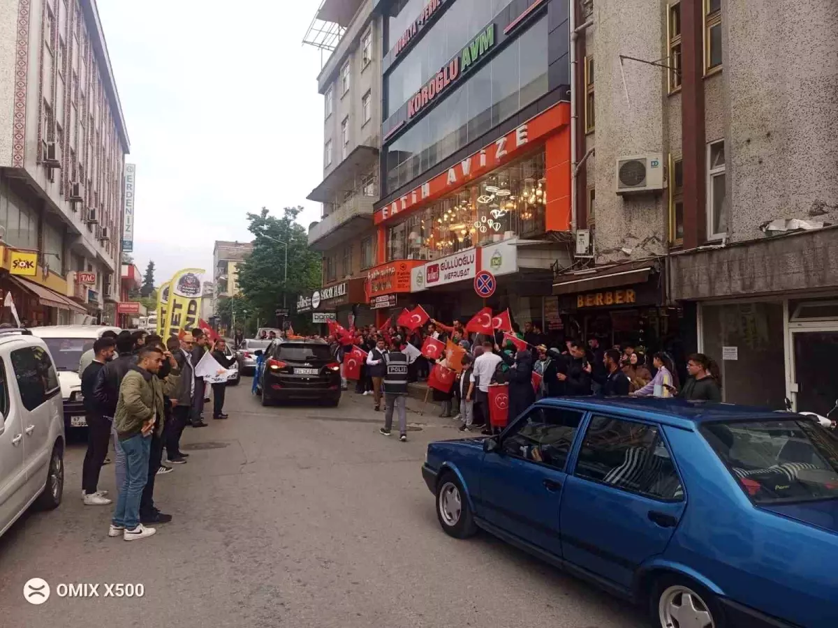 Erdoğan\'ın seçim zaferi Alaplı\'da kutlandı