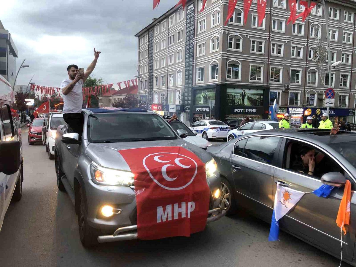 Erzurum\'da Erdoğan sevinci