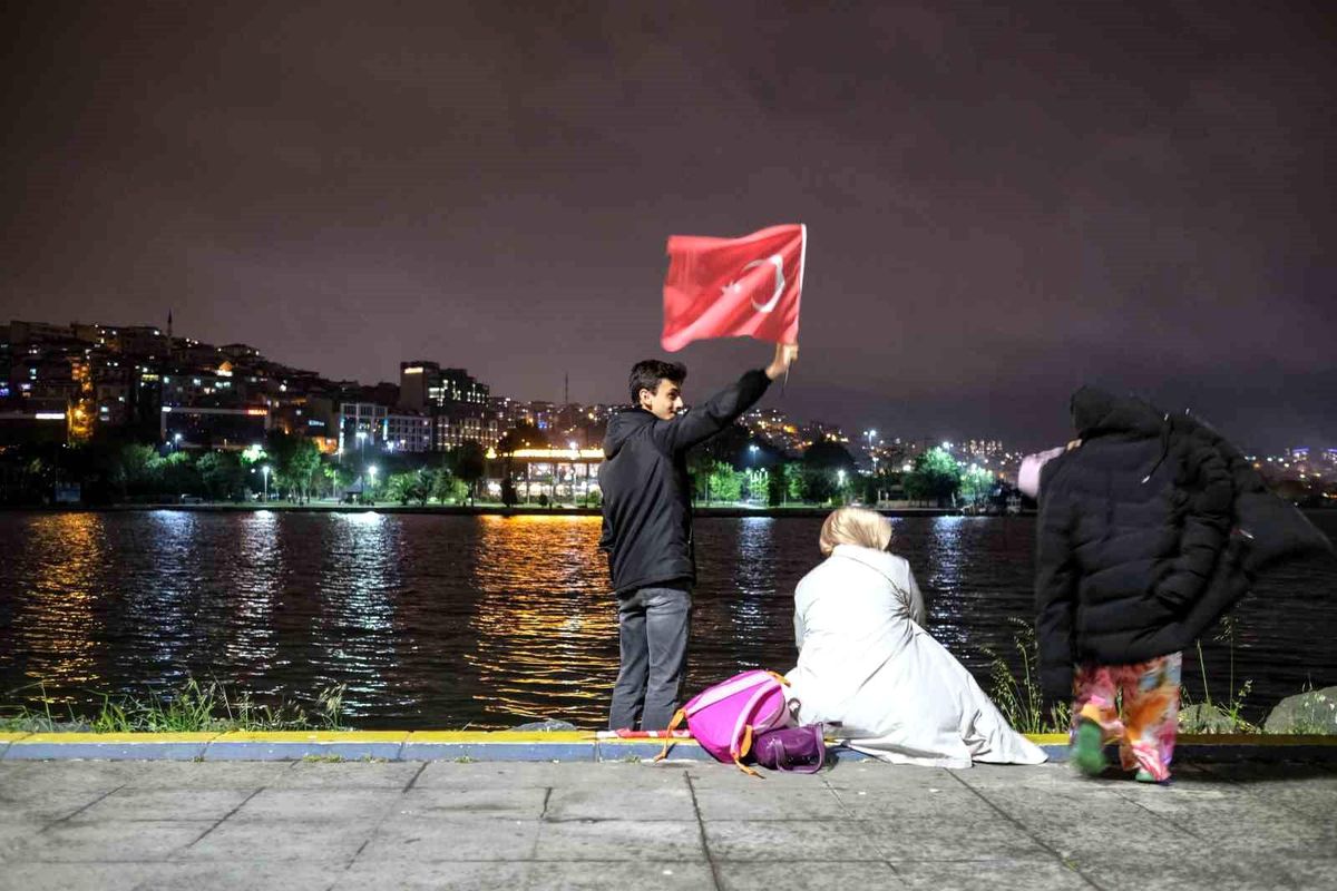 İstanbul\'da kutlamalar devam ediyor