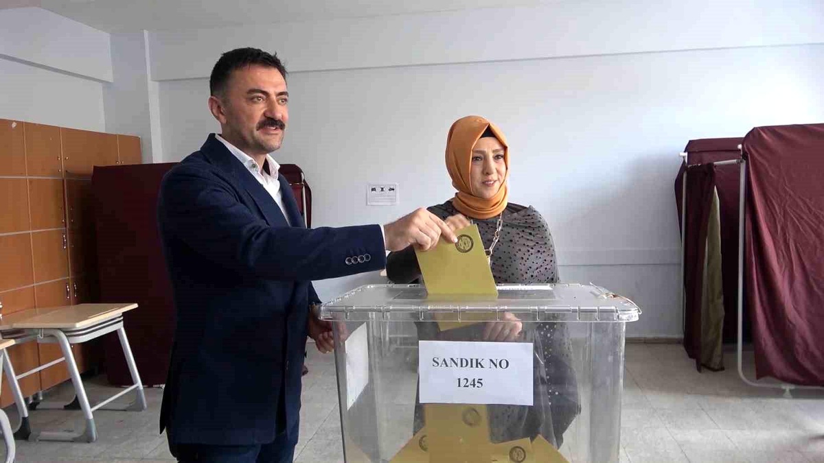 Kırıkkale\'de Vali Tekbıyıkoğlu da Oyunu Kullandı