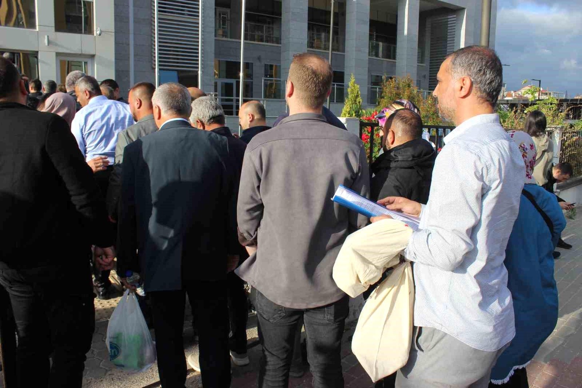 Kırklareli\'nde oylar YSK\'ya teslim ediliyor