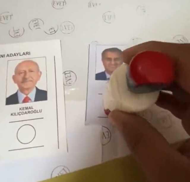 Tepki çeken paylaşım! Beşiktaş taraftarı, sandığa başka bir adayın olduğu oy pusulası götürdü