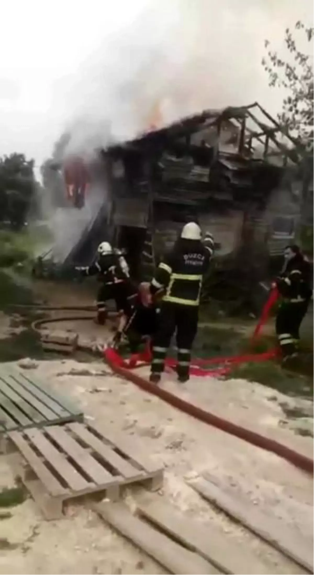 Torpil samanlığı yaktı