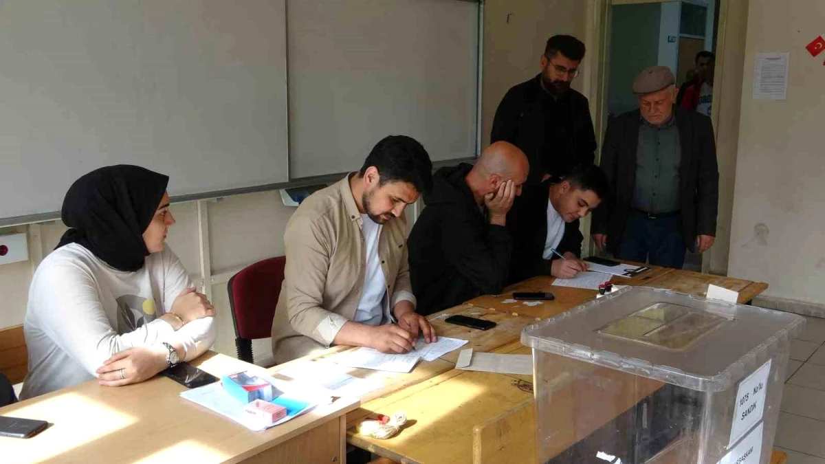 Van\'da ikinci tur Cumhurbaşkanlığı seçimleri için oy verme işlemi başladı