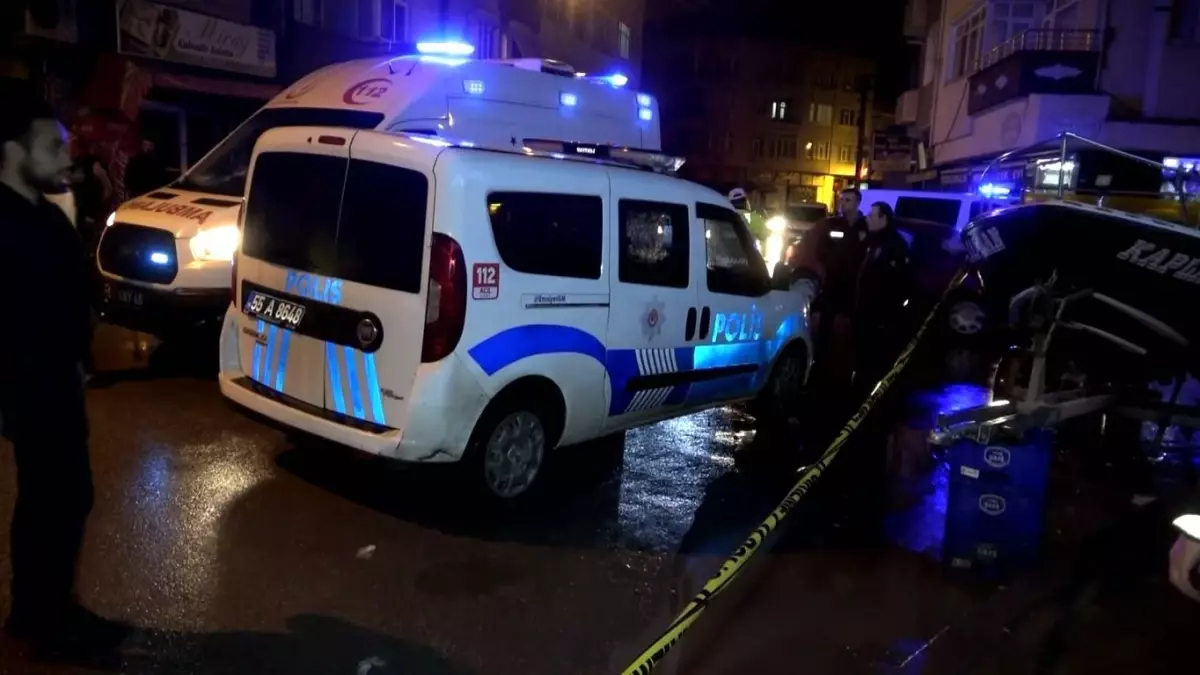 Samsun\'da alkollü mekanda çıkan kavgada 2 kişi yaralandı, şüphelilerden biri teslim oldu