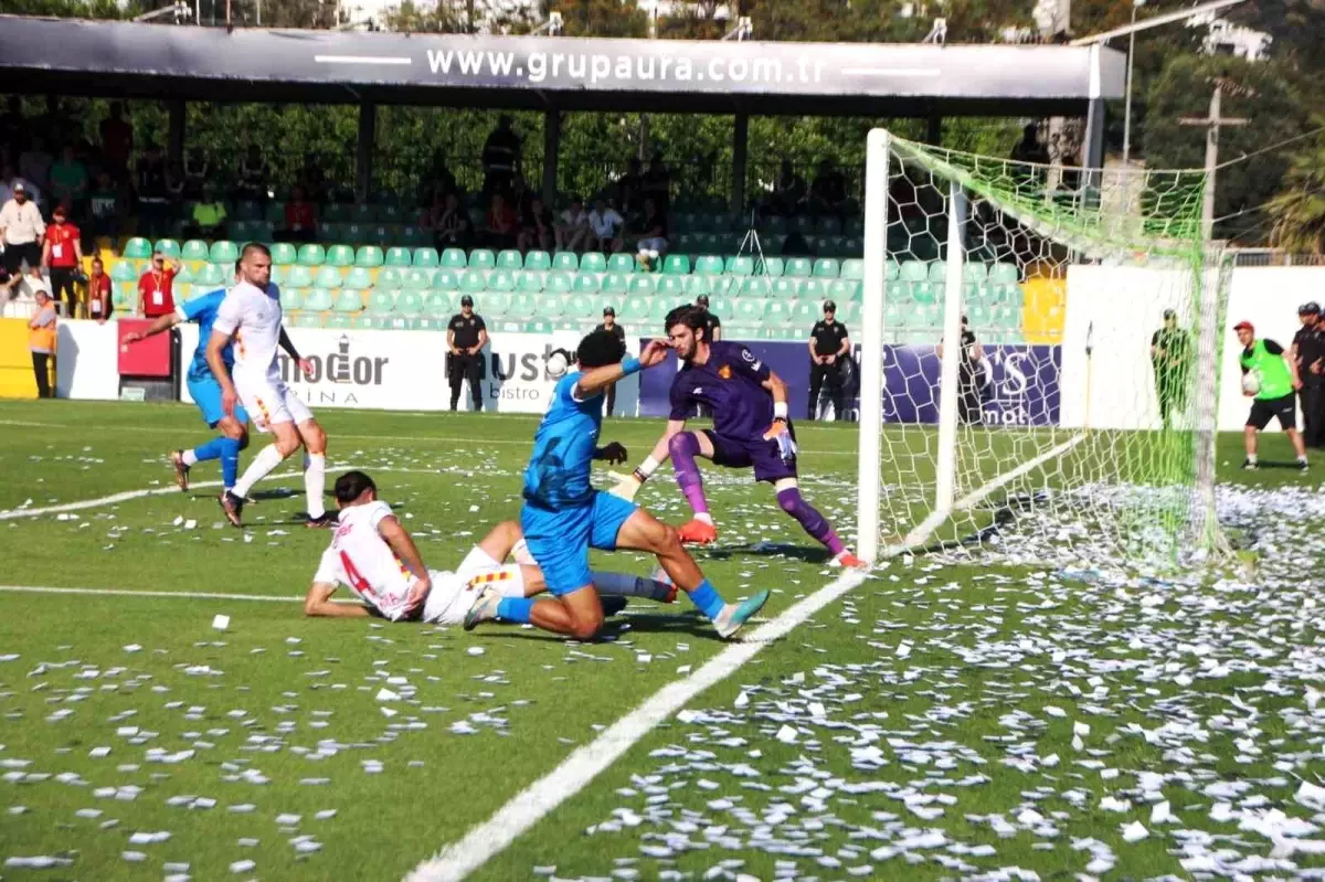 Arda Özçimen performansıyla beğeni topladı