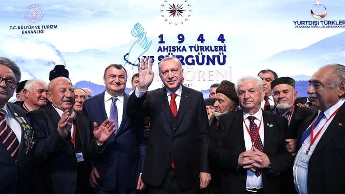 DATÜB Genel Başkanı Kassanov, Cumhurbaşkanı Erdoğan\'ı tebrik etti