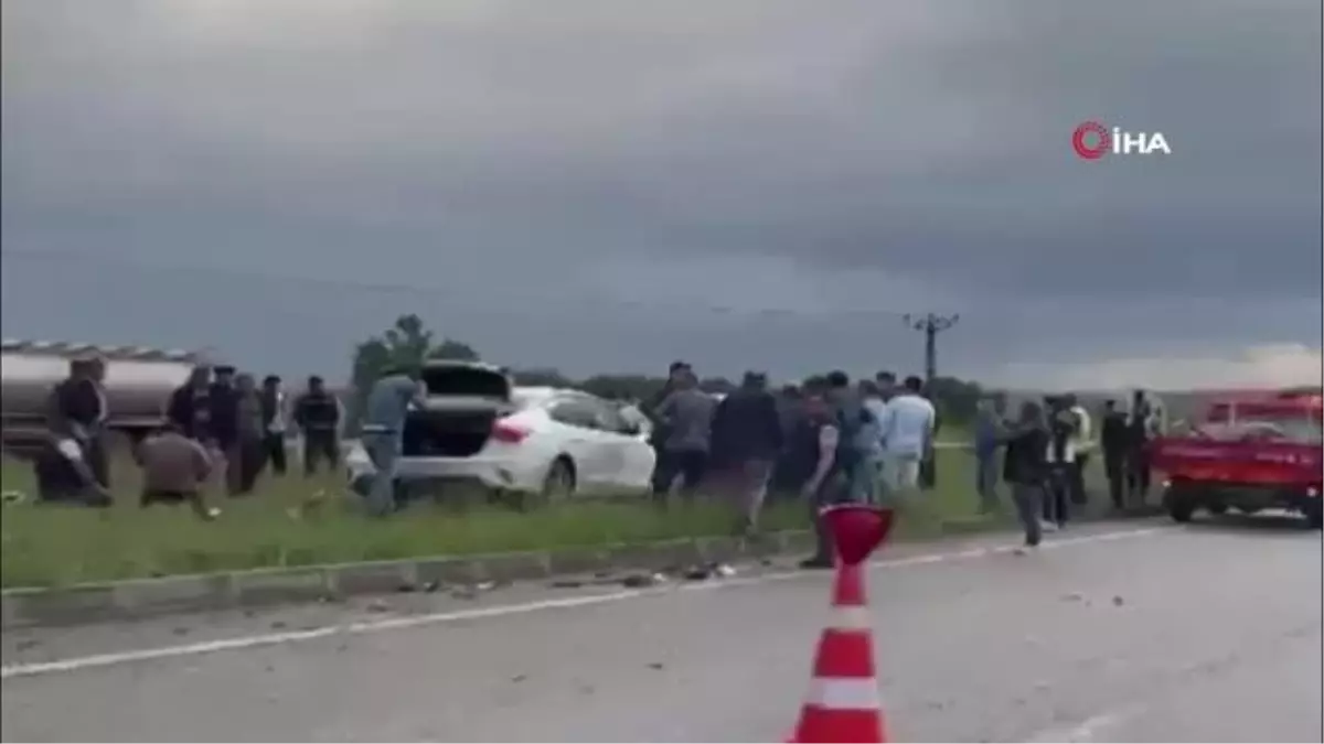 Kırklareli'de iki otomobil kafa kafaya çarpıştı: 1 ölü, 4 yaralı