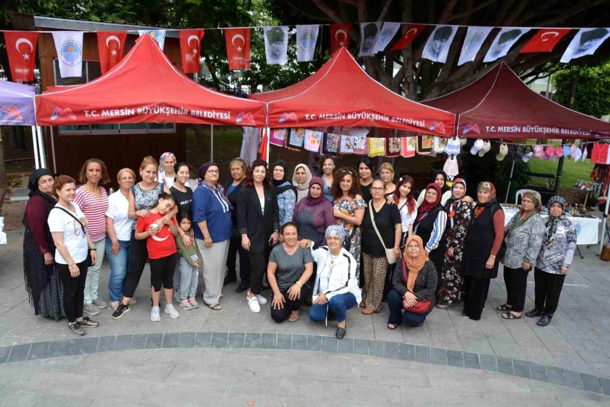 Mersin\'deki Kadın Üreticiler, Tarsus Kültür Parkı ve Yoğurt Pazarında Stant Açtı