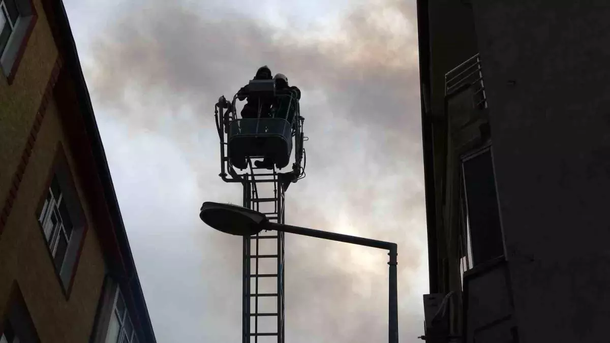 Isparta\'da Baca Yangını Kontrol Altına Alındı