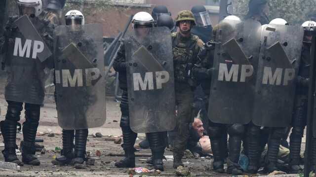 Balkanlar'da savaş çanları çalıyor! Sırbistan liderinden, Kosova Başbakanı için 'Yeni Zelenski olmanın hayalini kuruyor' çıkışı