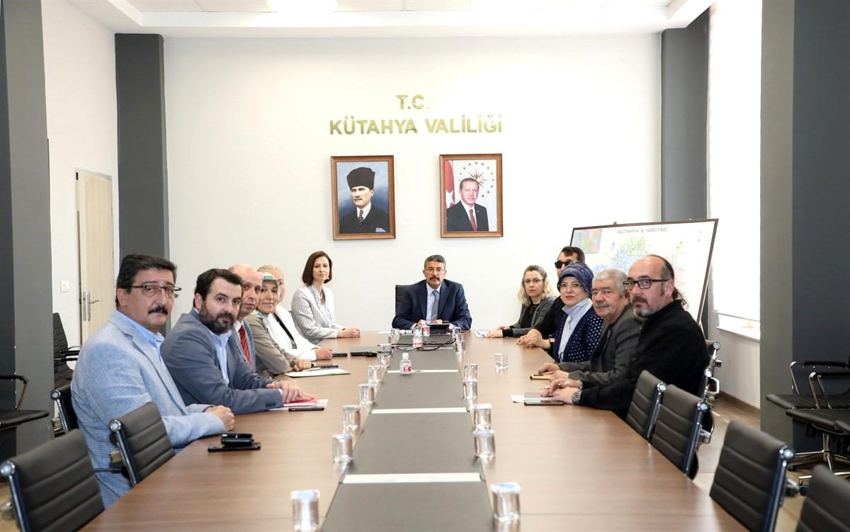 Kütahya\'da Hayır Çarşısı düzenlendi: 1,2 milyon TL gelir elde edildi