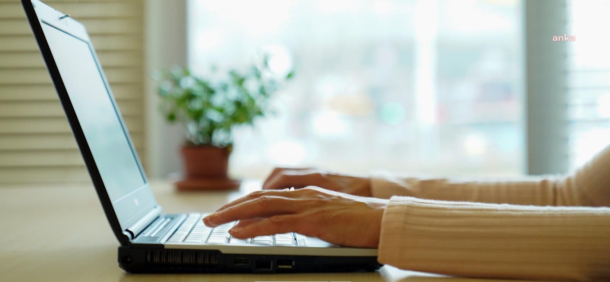 MEB\'den uzman öğretmenlik ve başöğretmenlik eğitim programı başvuruları için açıklama