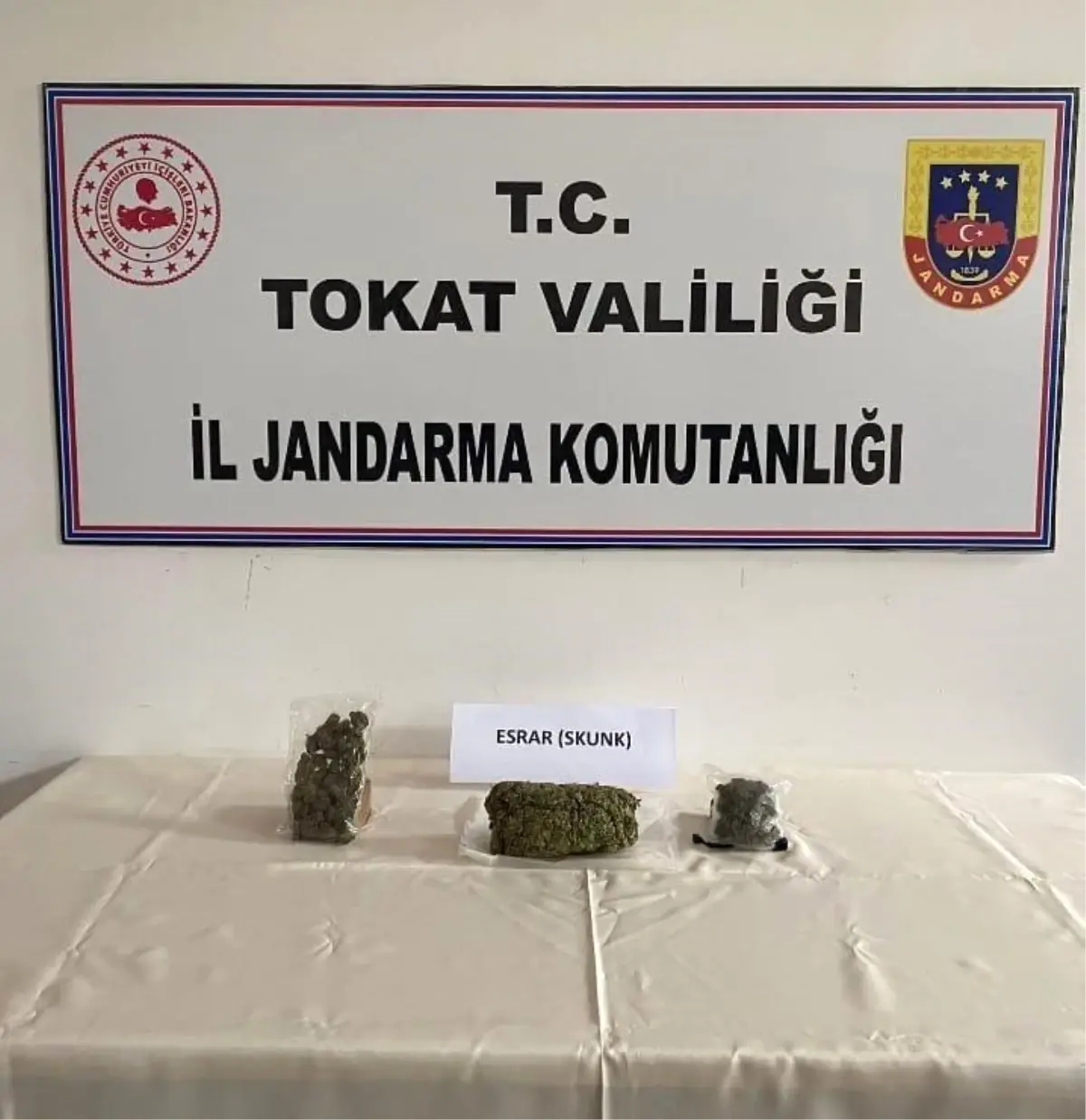 Tokat\'ta 320 gram esrar ele geçirildi