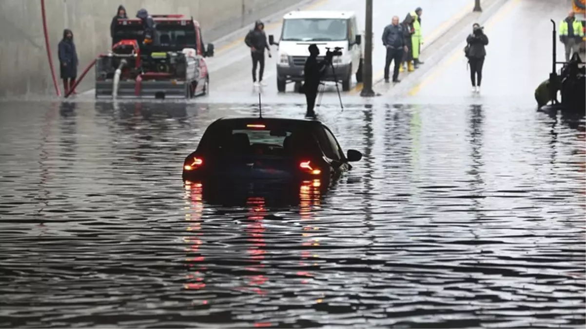 13 kent sağanak yağışa teslim! Meteoroloji\'den "sarı" kodlu uyarı