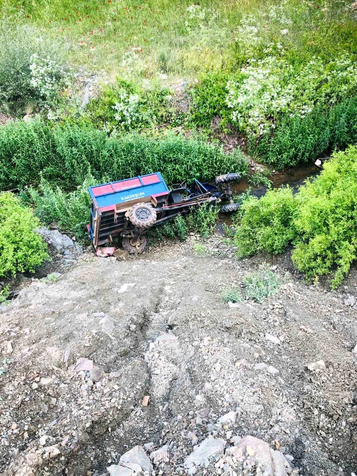 Adıyaman\'da Çapa Motoru Devrildi: 1 Kişi Ağır Yaralı